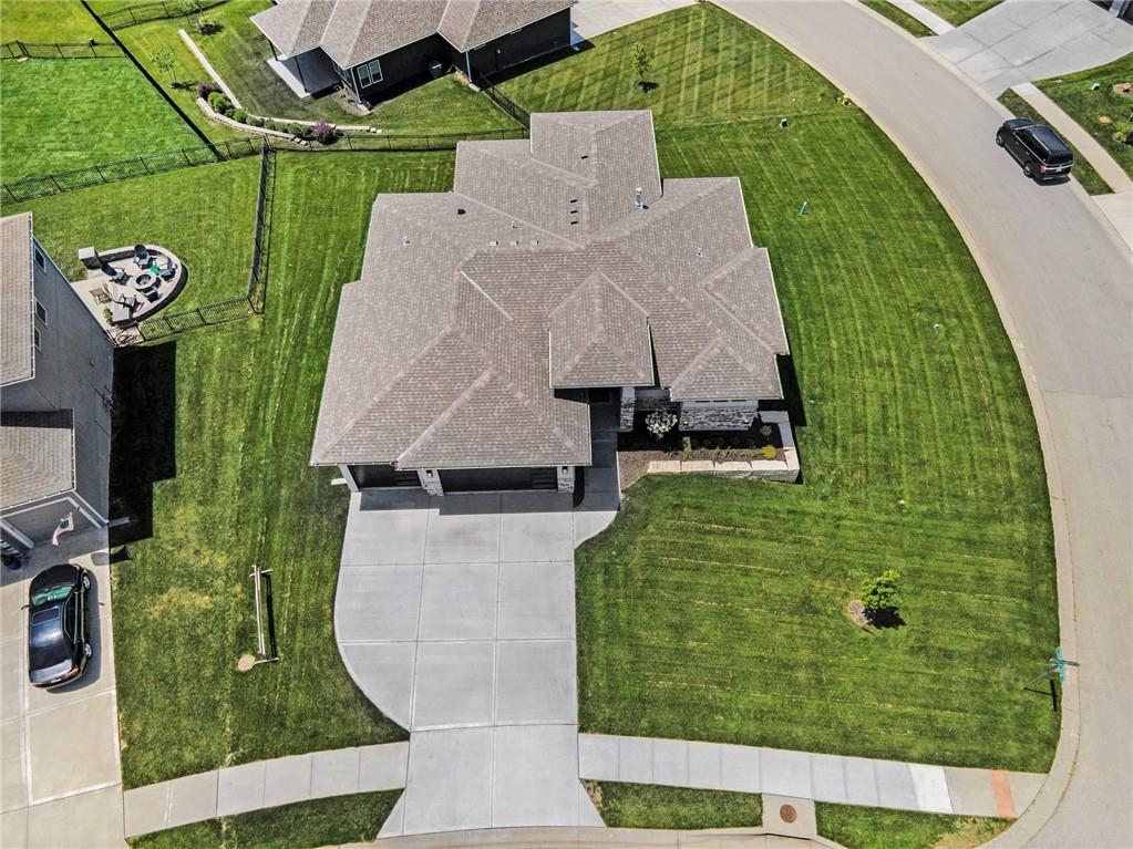 2317 SW Morris Drive