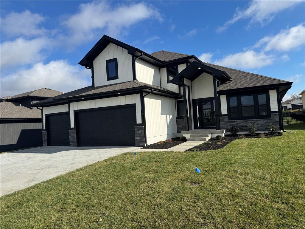 3217 SW Saddlebred Terrace