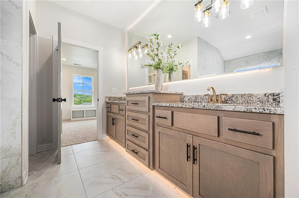 3141 SW Summit View Trail