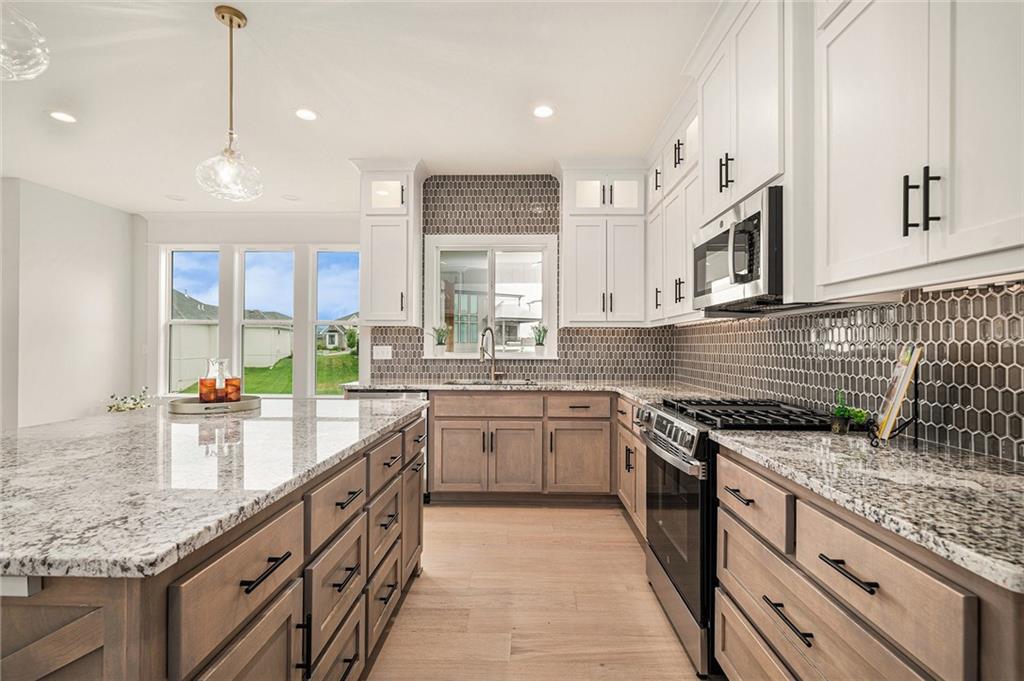 3141 SW Summit View Trail