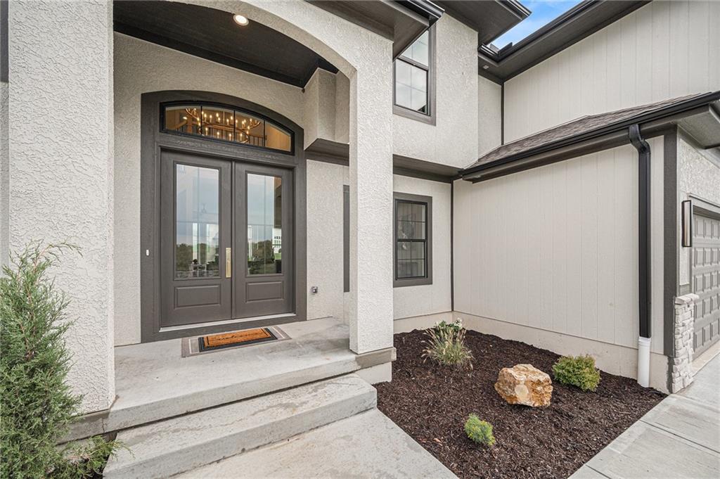 3141 SW Summit View Trail