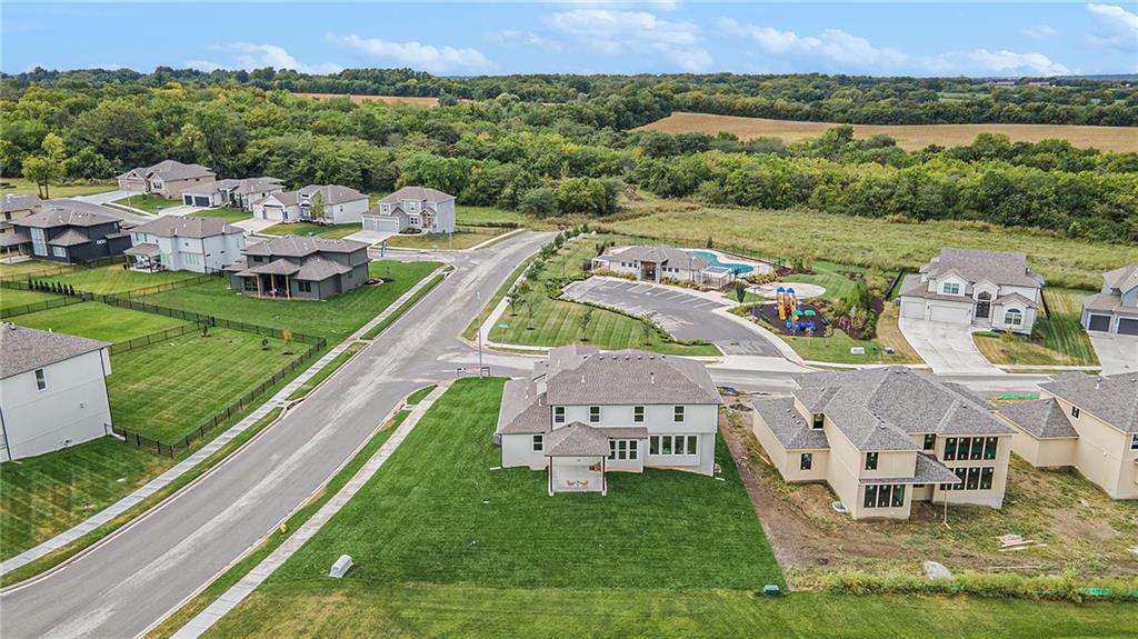 3141 SW Summit View Trail