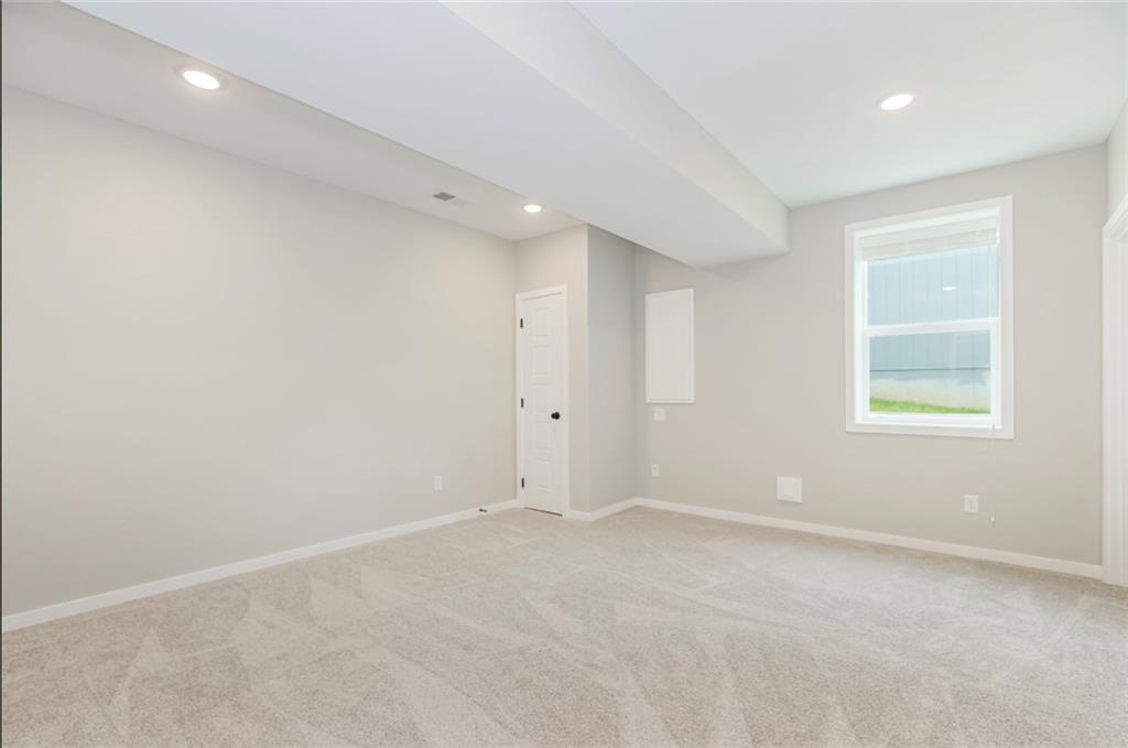3116 SW Summit View Trail