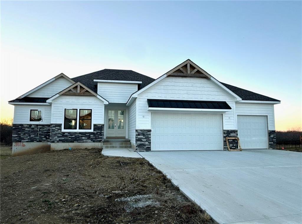 3116 SW Summit View Trail