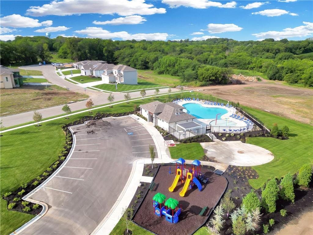 3116 SW Summit View Trail