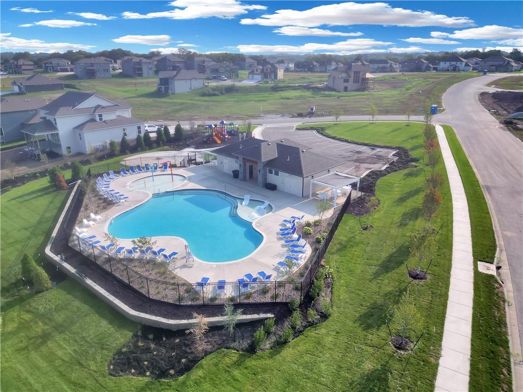 3116 SW Summit View Trail