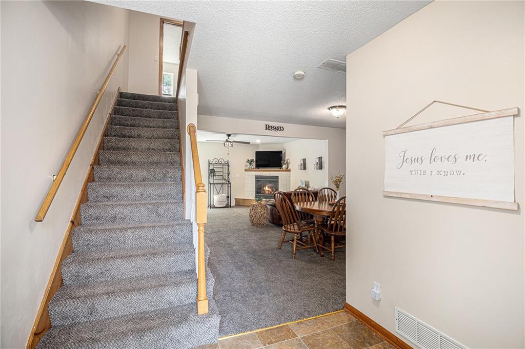 205 SW Pinetree Lane Unit: C
