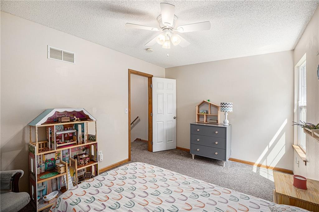 205 SW Pinetree Lane Unit: C