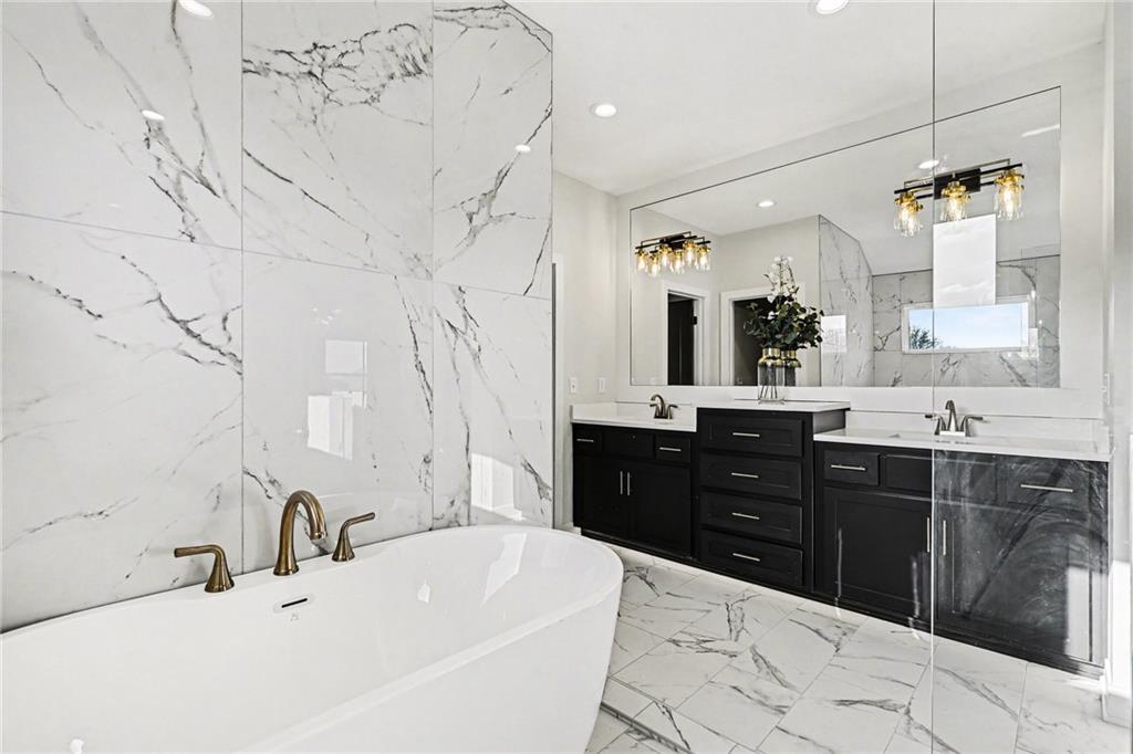 3221 SW Saddlebred Terrace