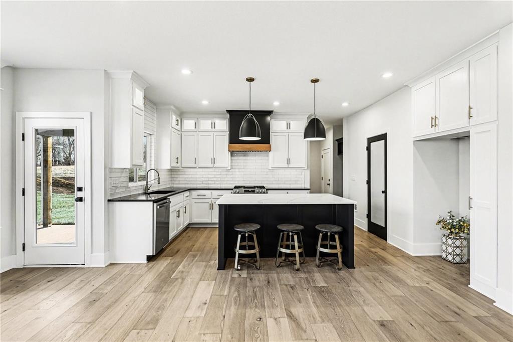 3221 SW Saddlebred Terrace