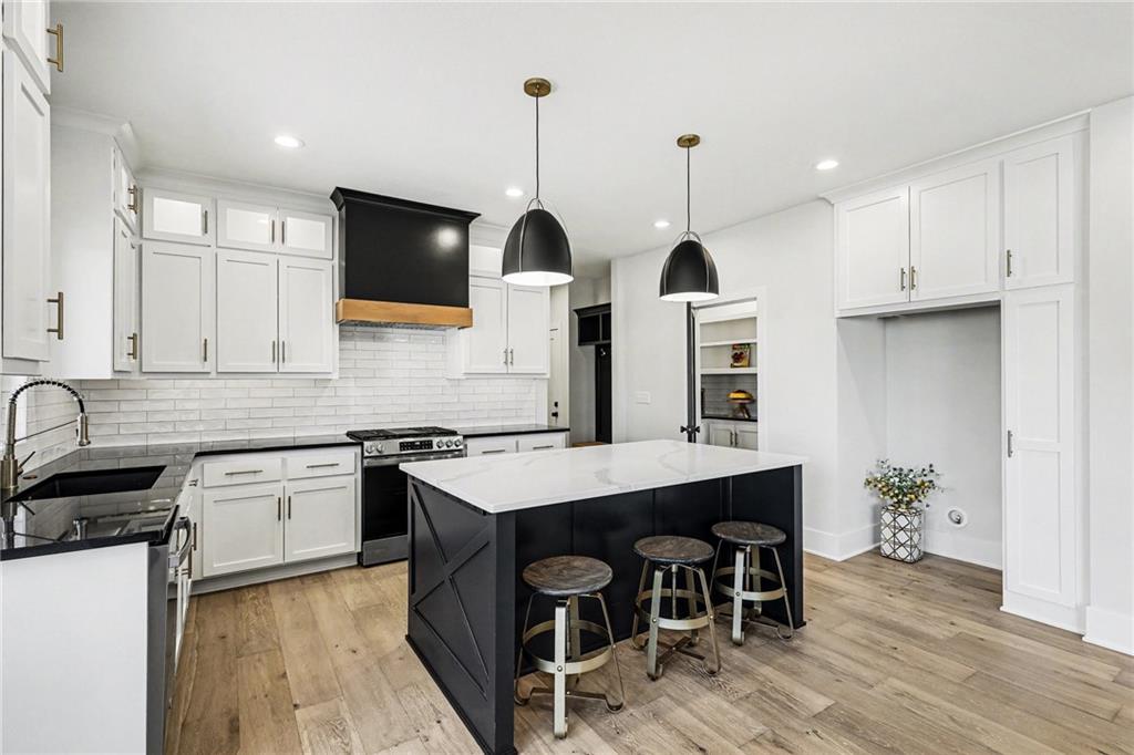 3221 SW Saddlebred Terrace