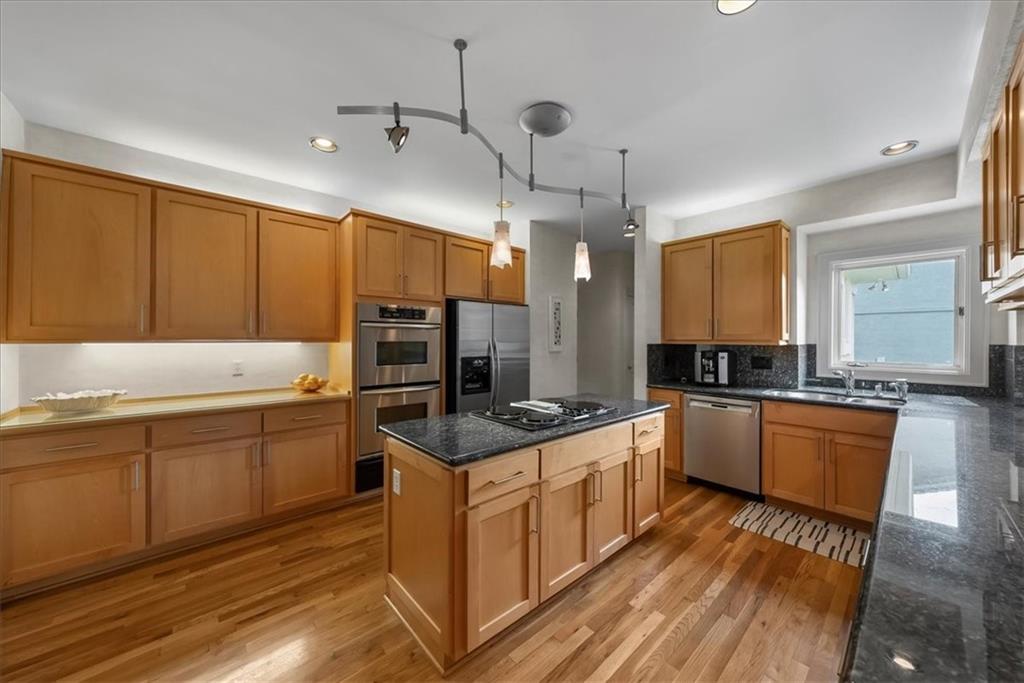 12642 Sherwood Drive