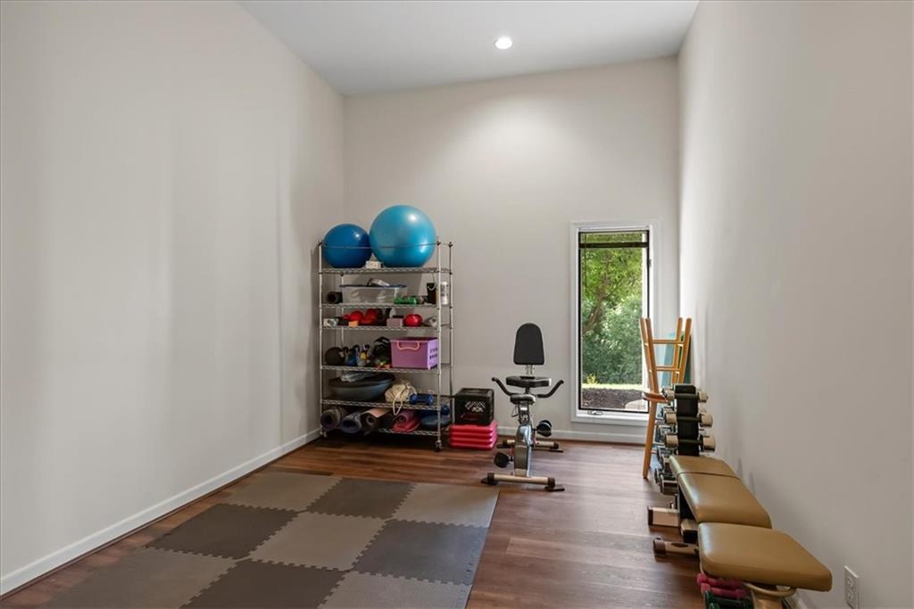 12642 Sherwood Drive