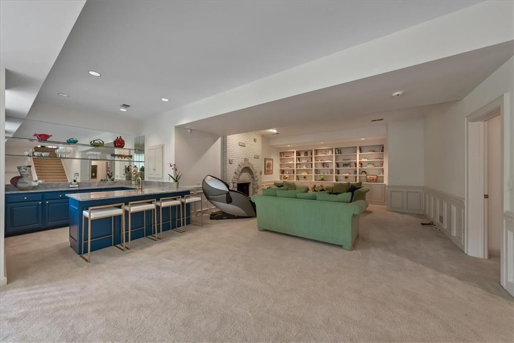 12642 Sherwood Drive