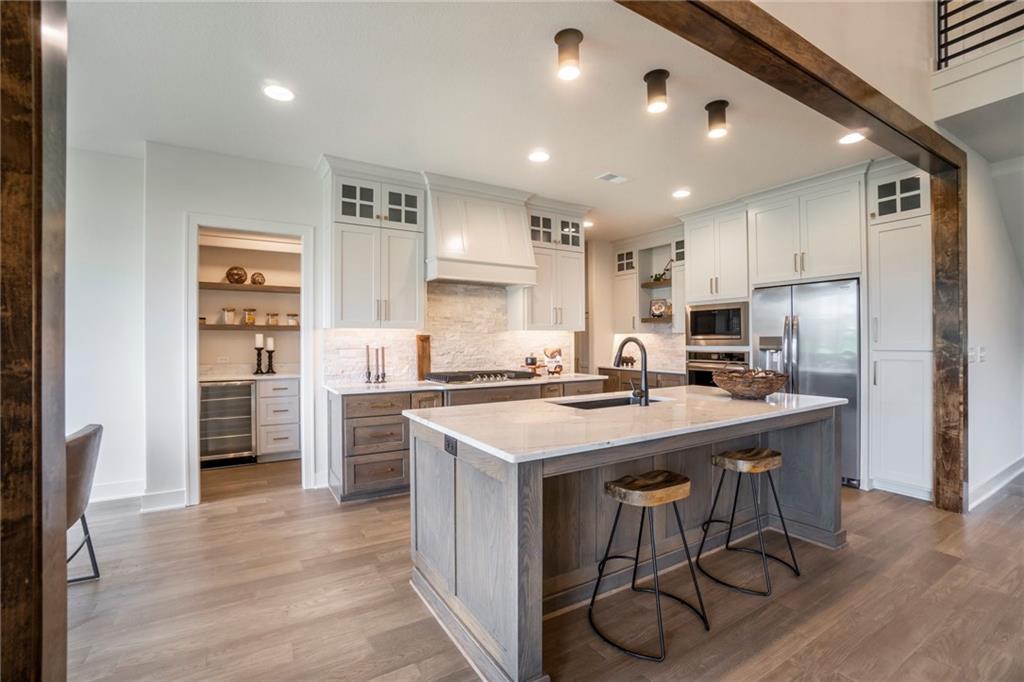 3205 SW Saddlebred Terrace