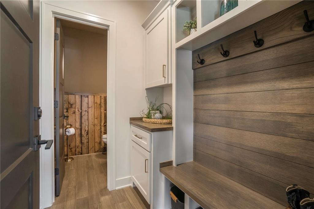 3205 SW Saddlebred Terrace