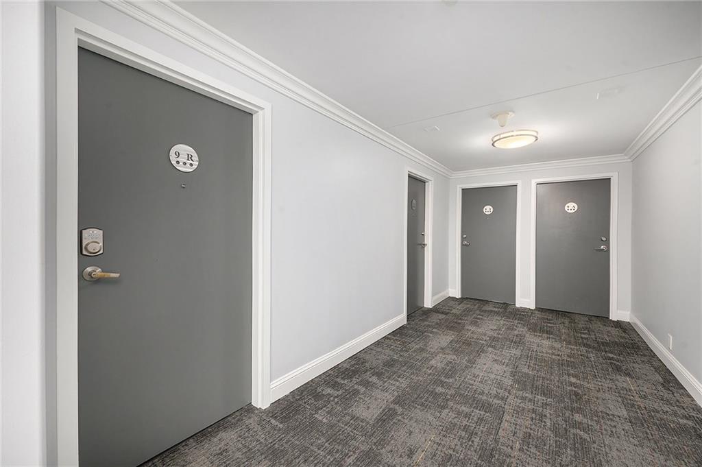 700 E 8th Street Unit: 9R