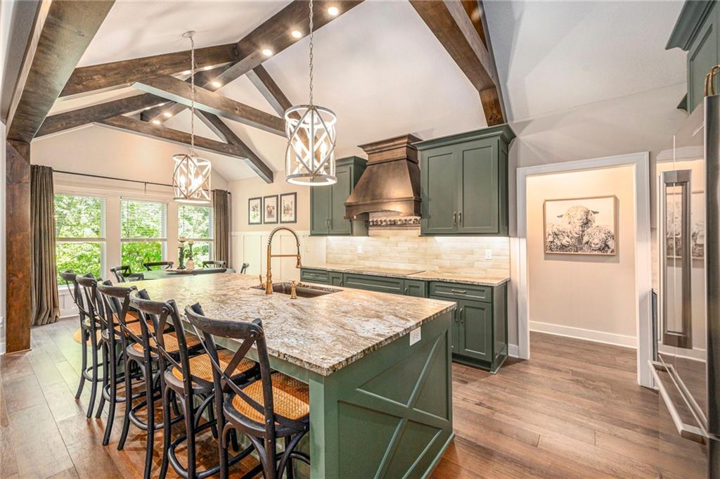 1807 SW Cemetery Road