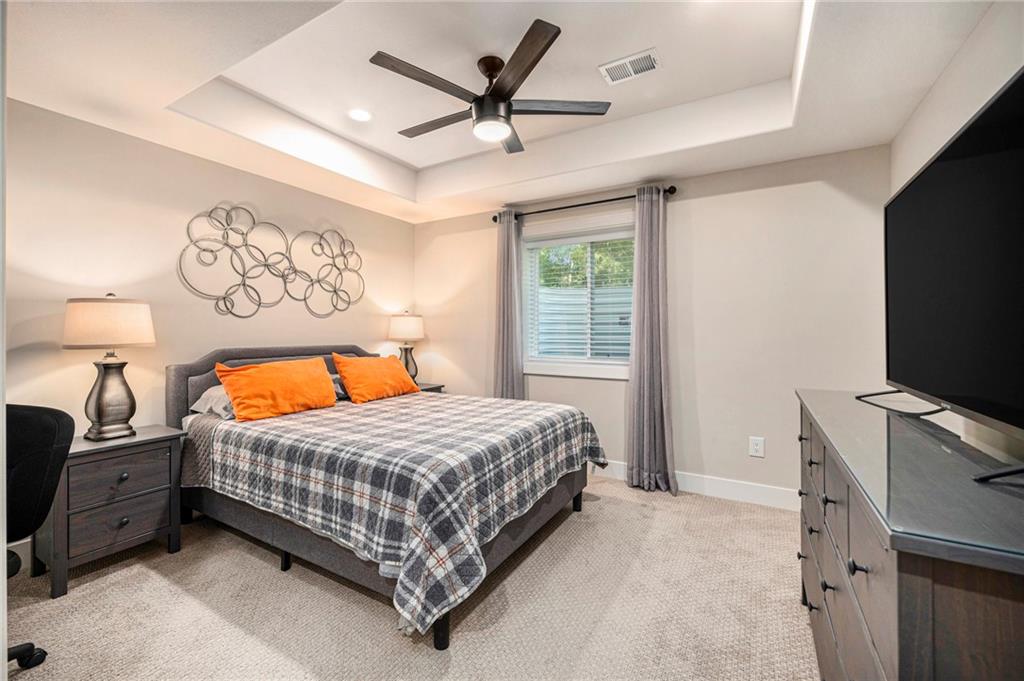 1807 SW Cemetery Road