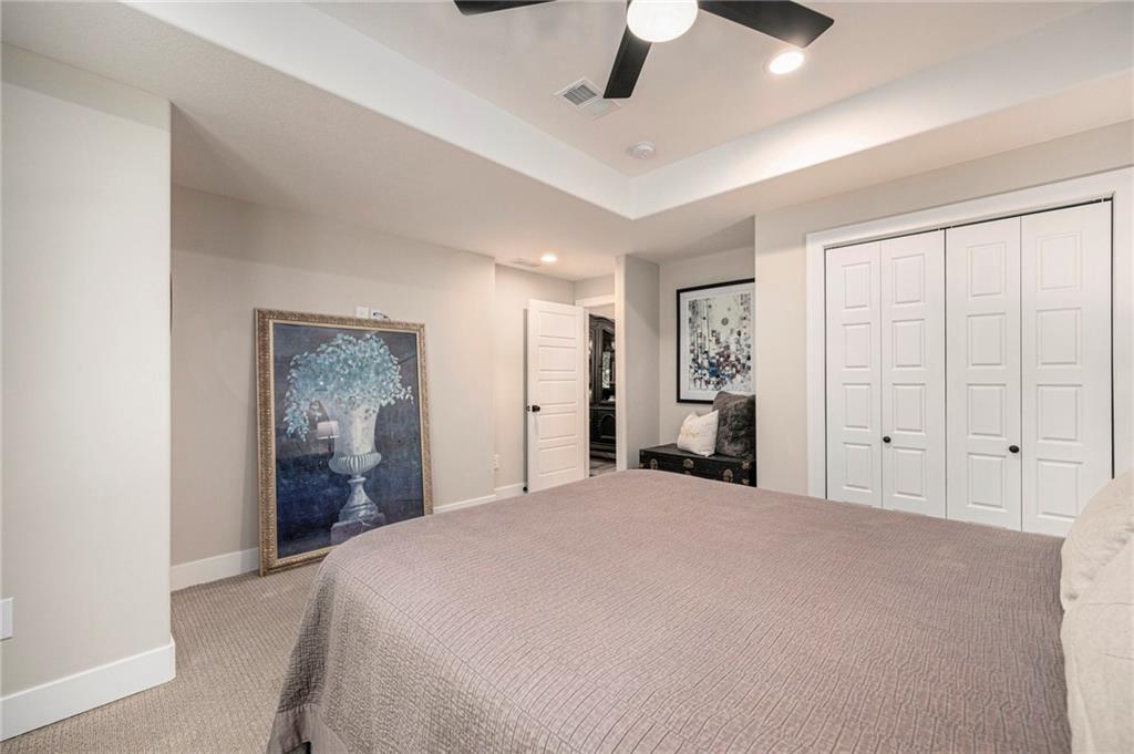 1807 SW Cemetery Road