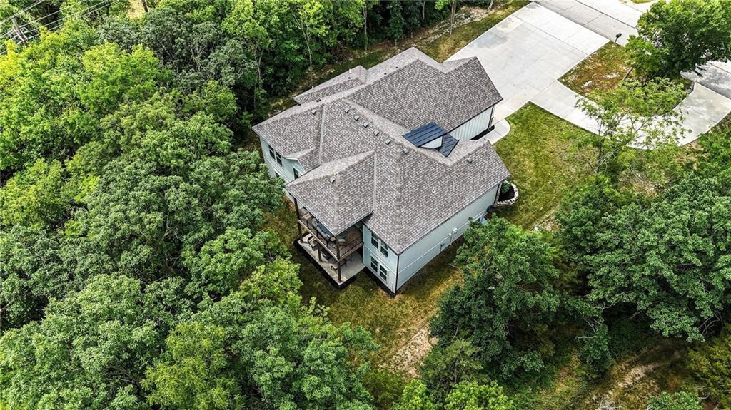 1807 SW Cemetery Road