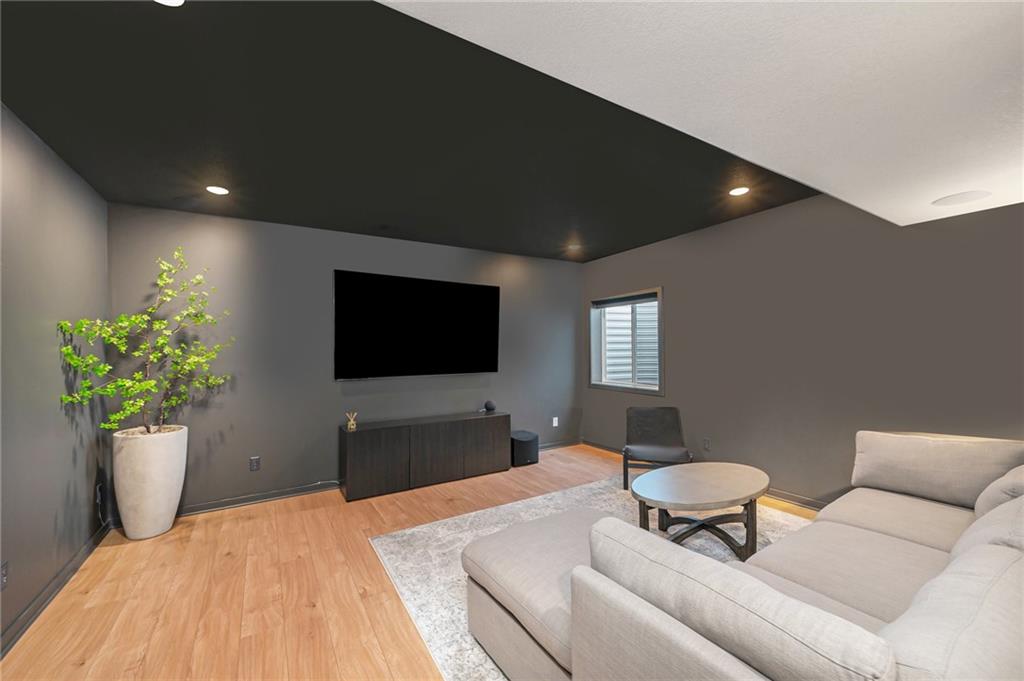 3133 SW Summit View Trail