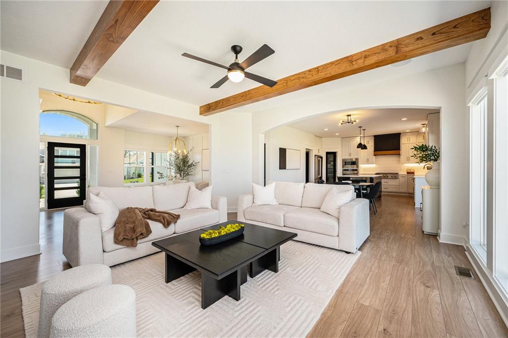 3133 SW Summit View Trail