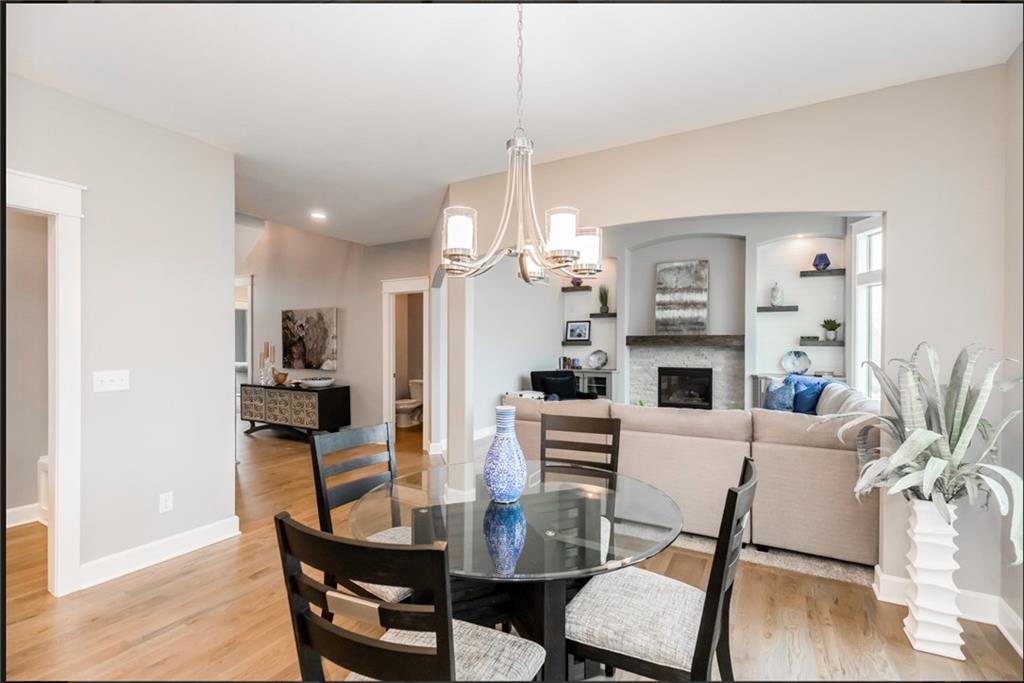 3137 SW Summit View Trail