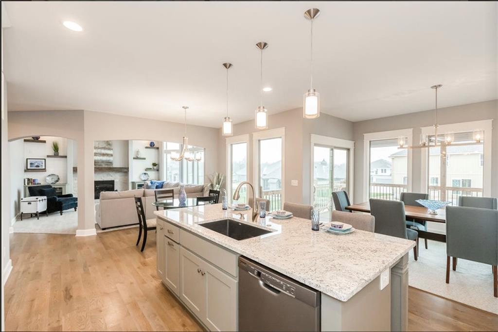 3137 SW Summit View Trail