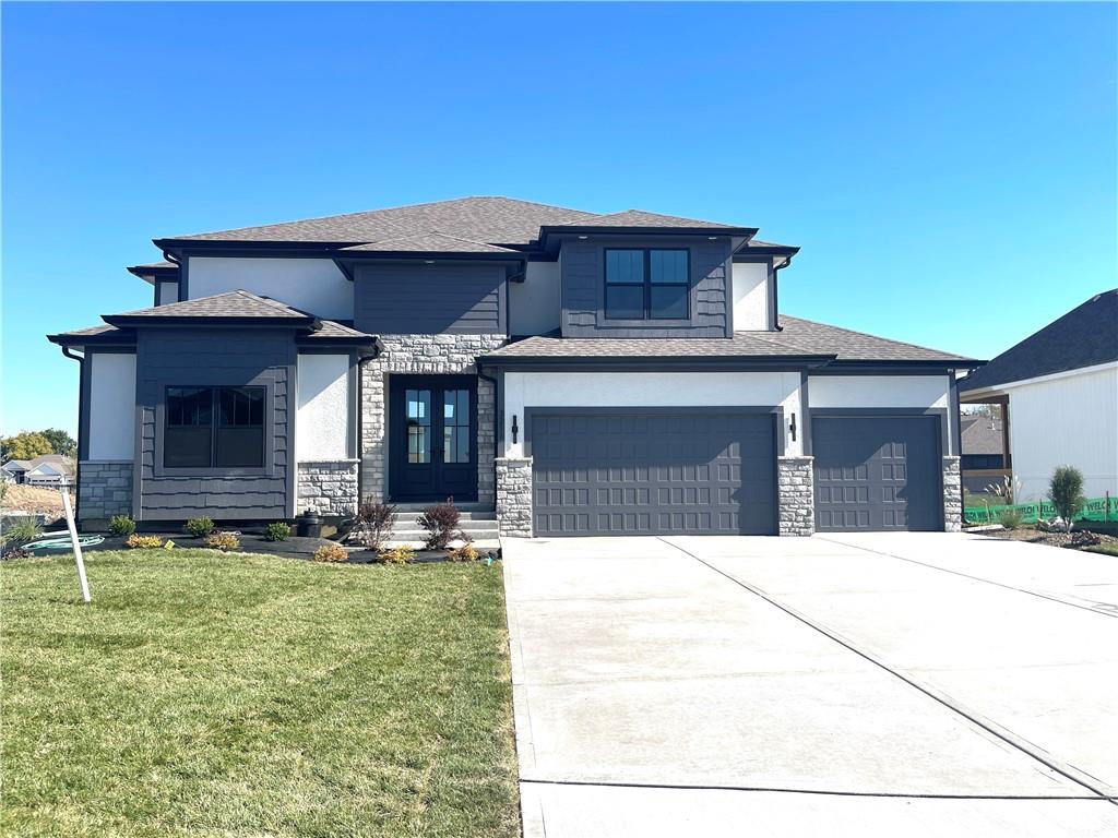 3137 SW Summit View Trail