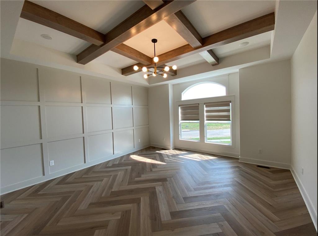 3137 SW Summit View Trail