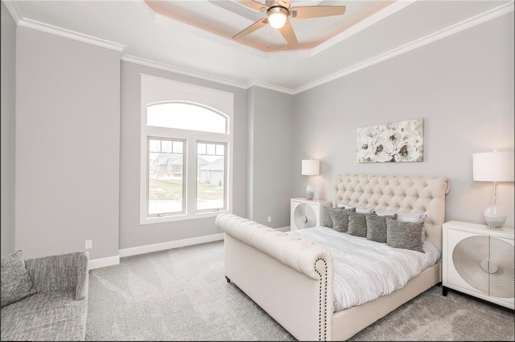 3137 SW Summit View Trail