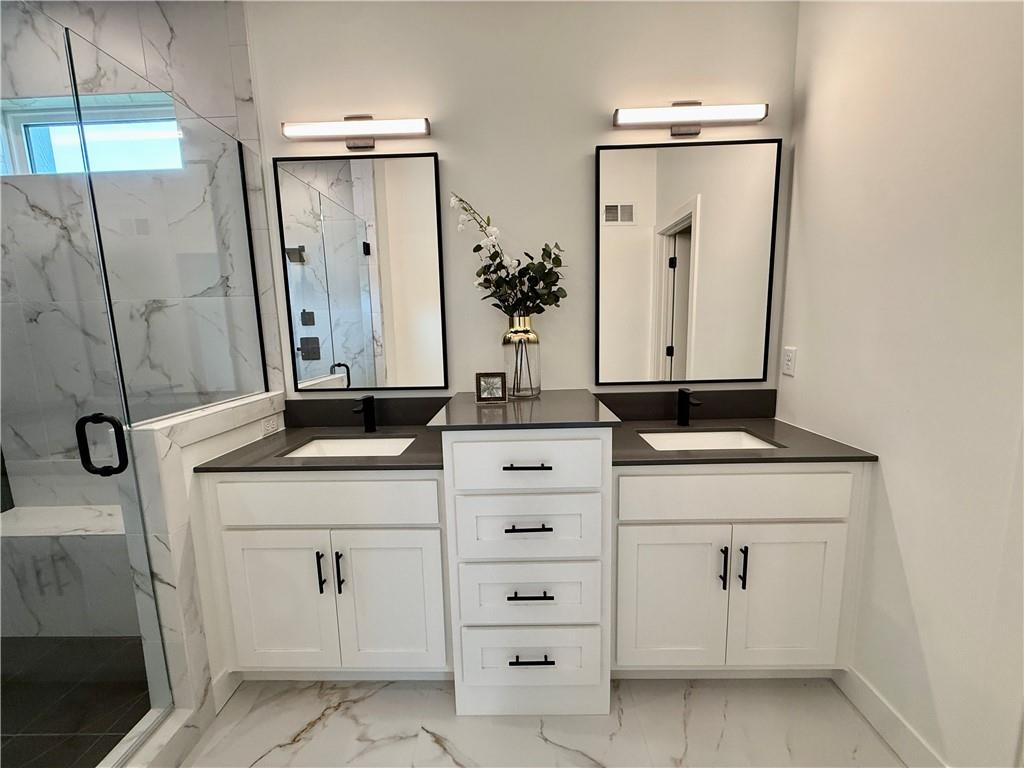3116 SW Summit View Trail