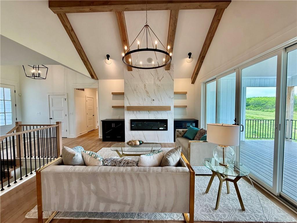 3116 SW Summit View Trail