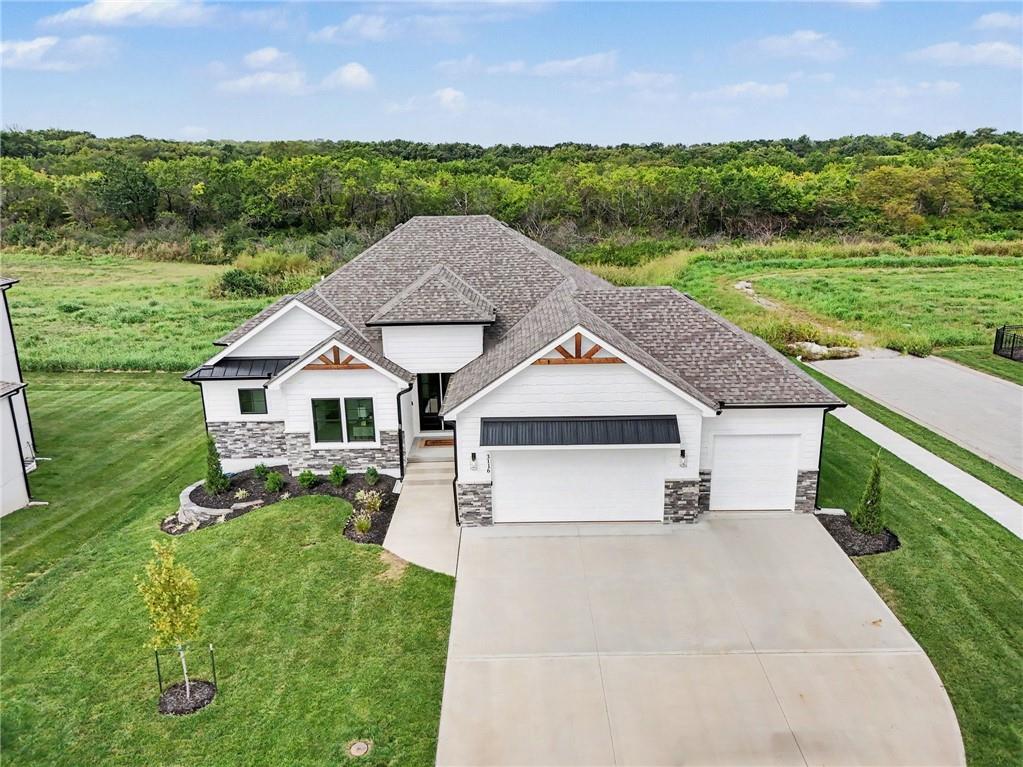 3116 SW Summit View Trail