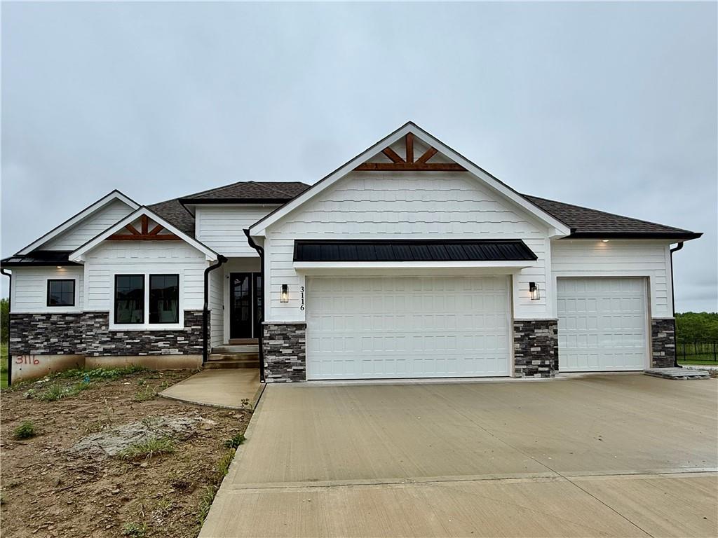 3116 SW Summit View Trail