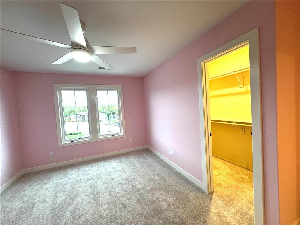 3137 SW Summit View Trail