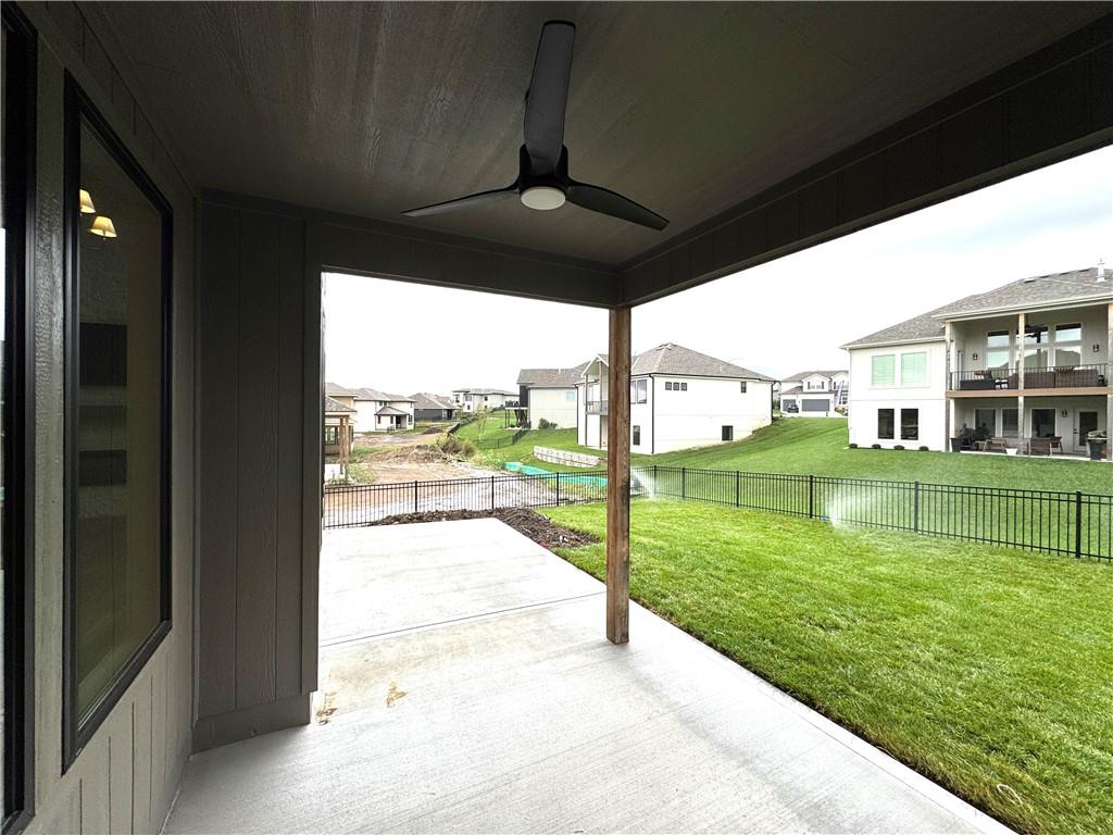 3137 SW Summit View Trail