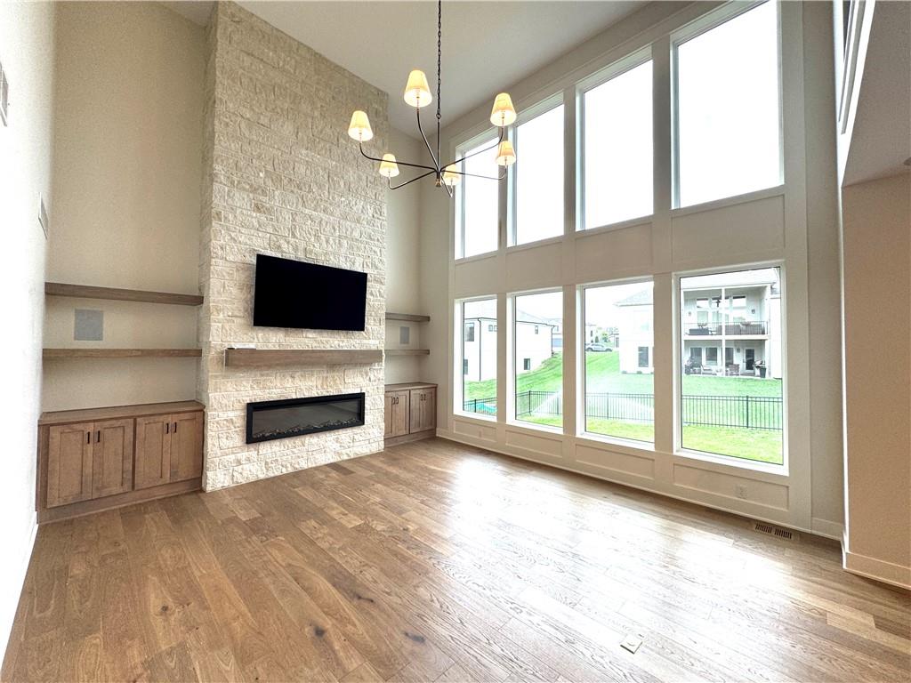 3137 SW Summit View Trail
