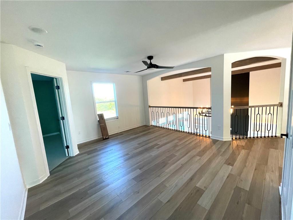 3137 SW Summit View Trail