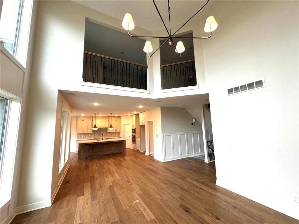 3137 SW Summit View Trail
