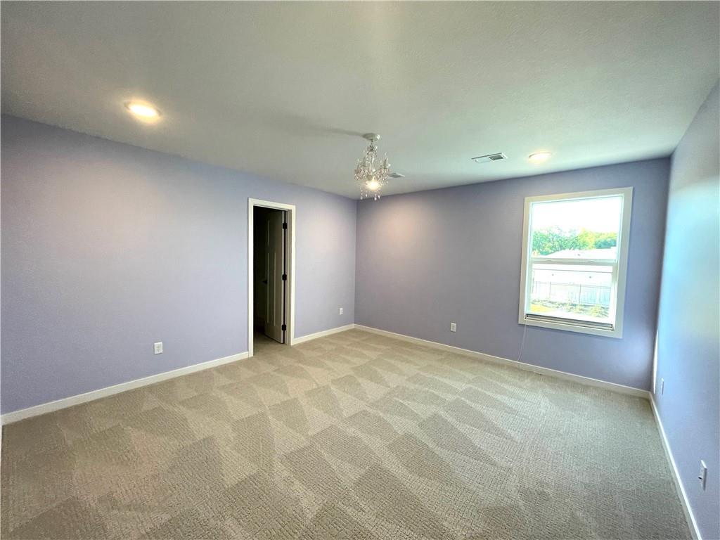 3137 SW Summit View Trail