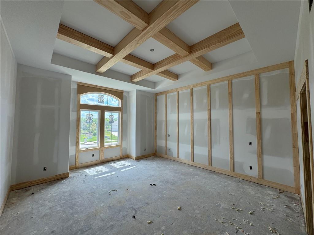 3137 SW Summit View Trail