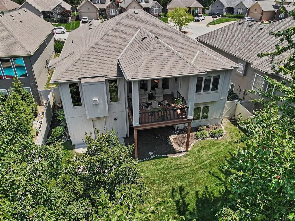 3412 SW Lois Lane