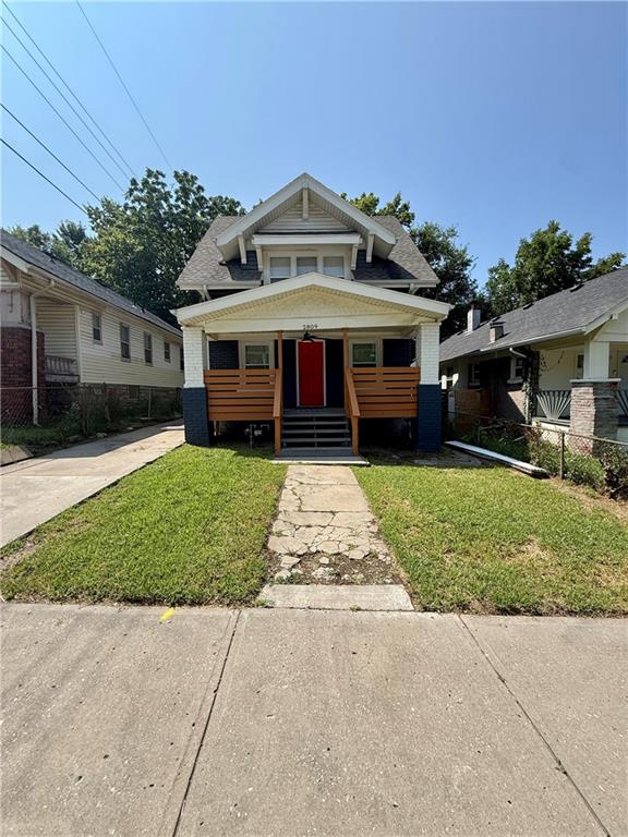2809 E 39th Street