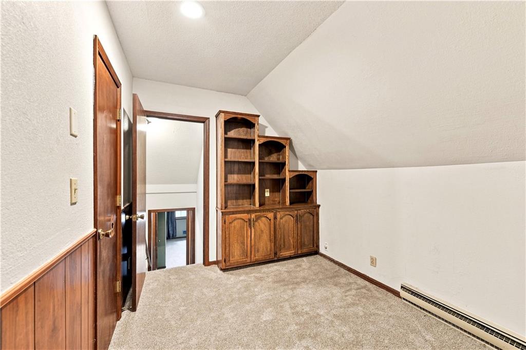 209 SW Victor Drive
