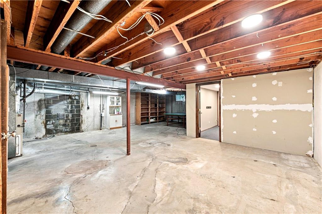209 SW Victor Drive