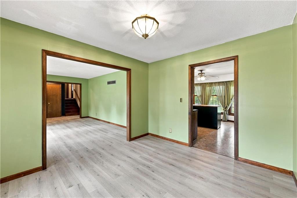 209 SW Victor Drive
