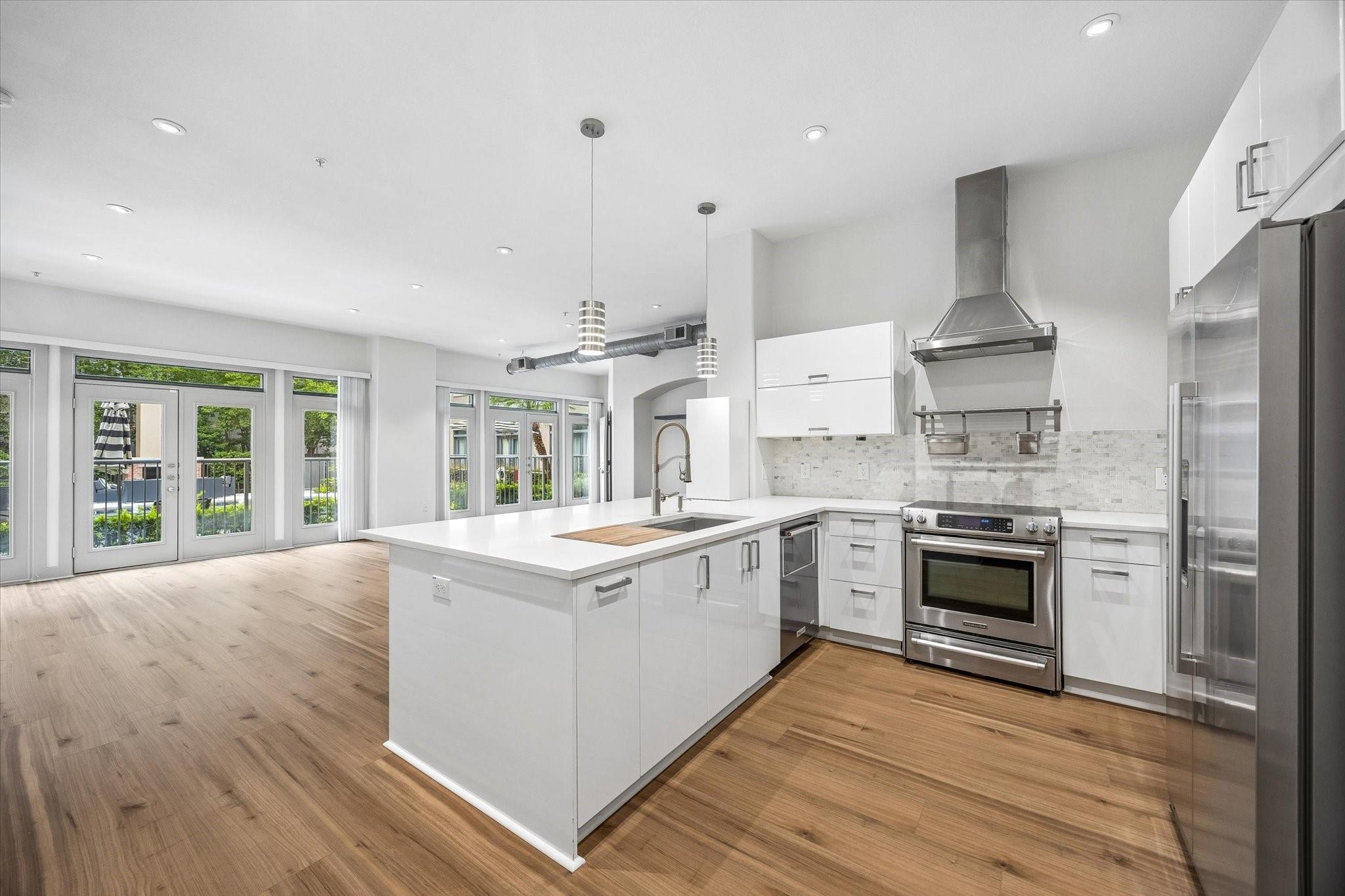 1901 Post Oak Boulevard # 1504