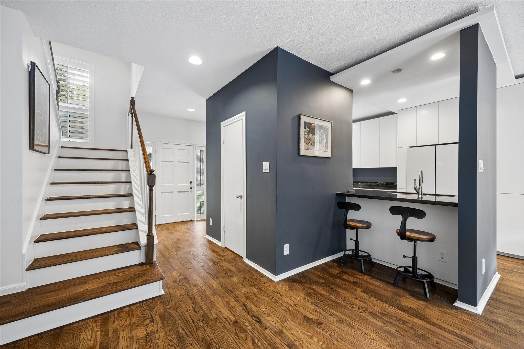 701 Bering Drive # 1904